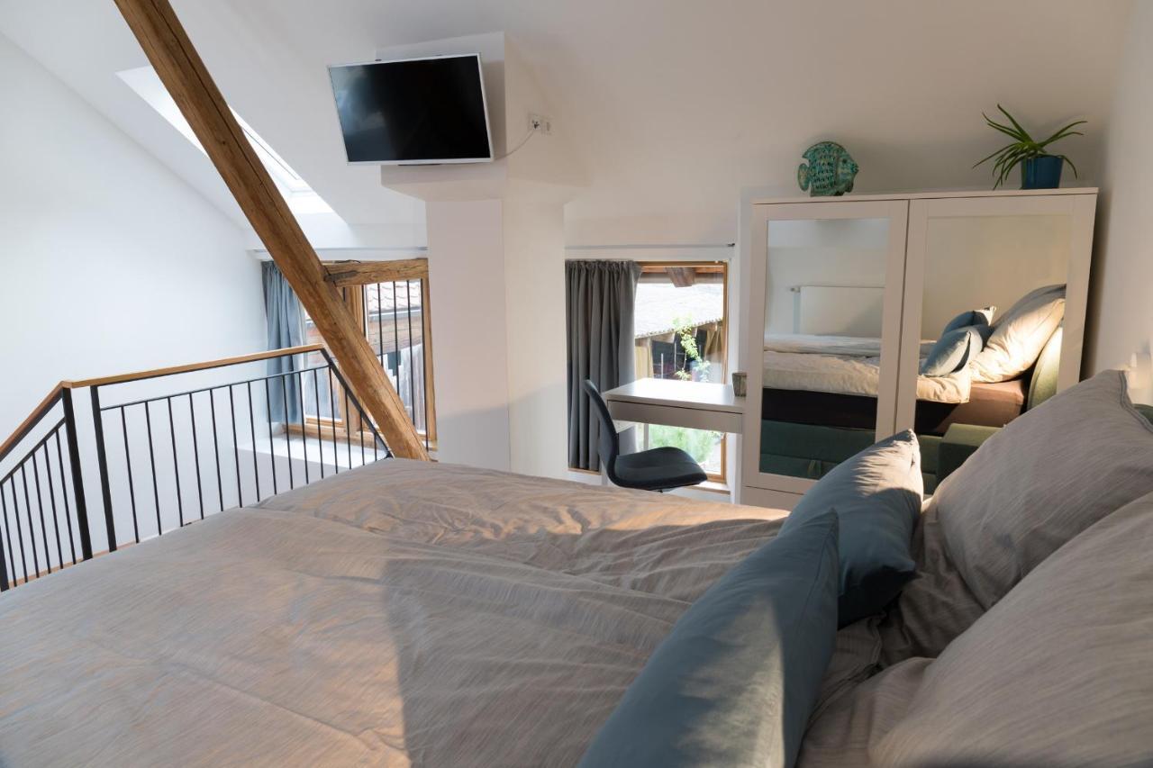 איפהופן Wenkheimer Hof Ferienwohnung מראה חיצוני תמונה