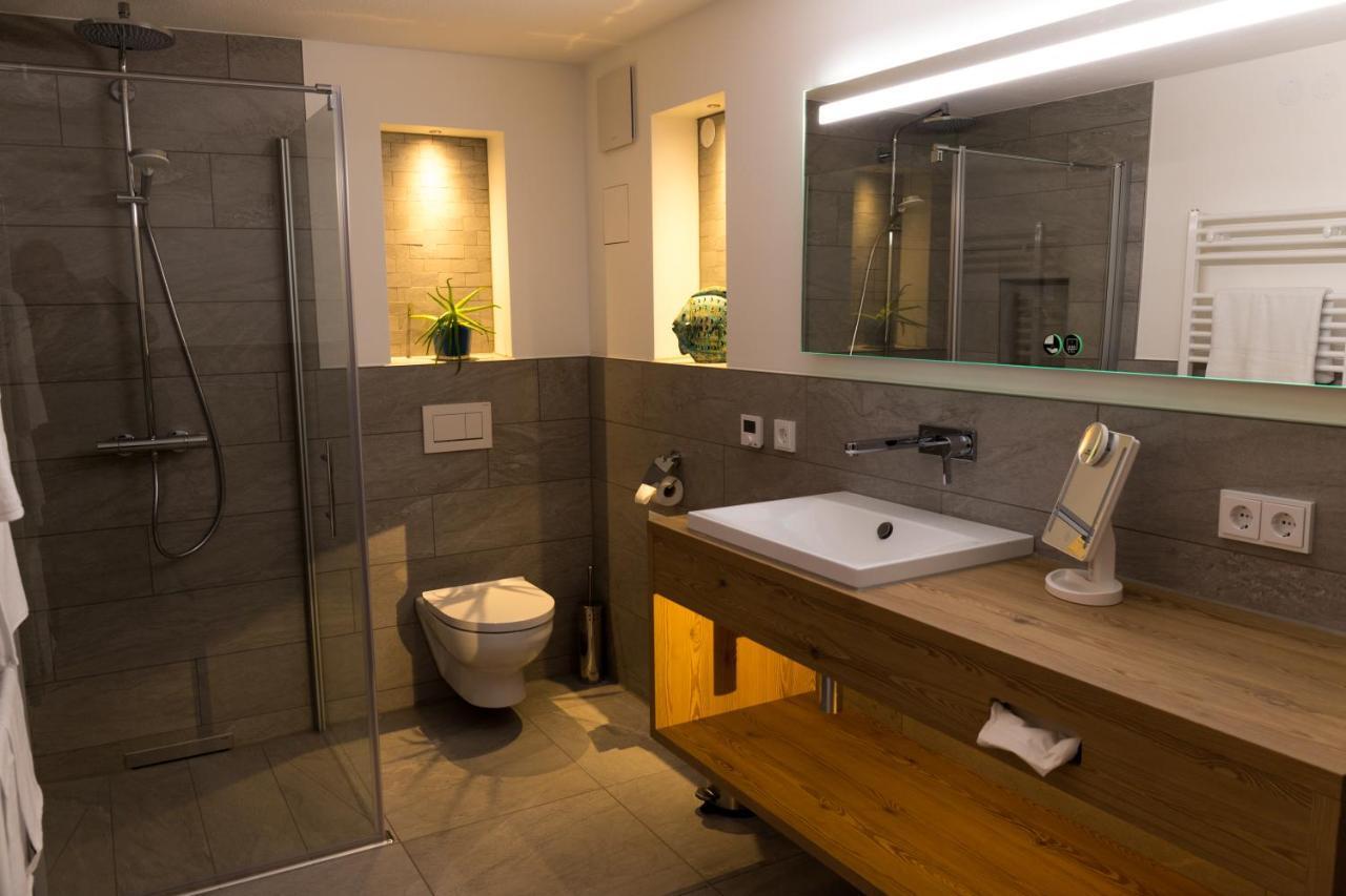 איפהופן Wenkheimer Hof Ferienwohnung מראה חיצוני תמונה